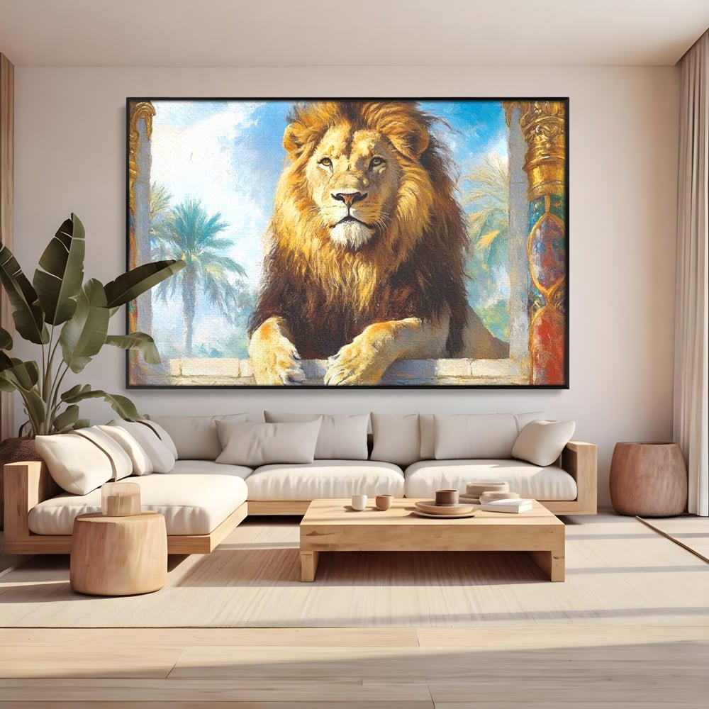Tablou canvas cu tablou canvas cu leu intre coloane, in rama de aluminiu negru, pe perete intr-un living